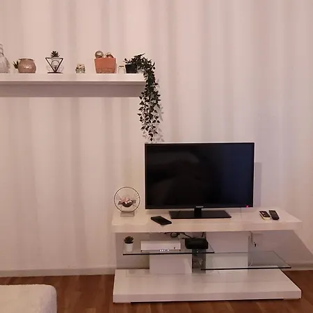 公寓 2p Lumineux Au Coeur De *