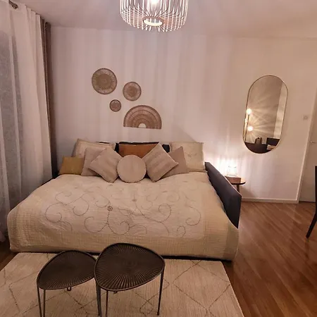 2p Lumineux Au Coeur De Apartament *